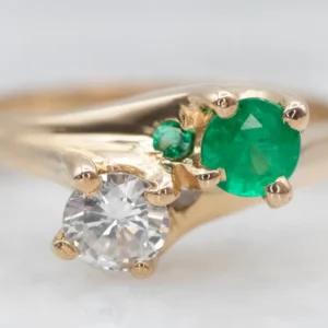 Vintage Gold Emerald and Diamond Bypass Ring