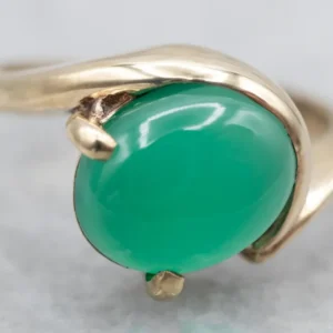 Vintage Gold Green Onyx Bypass Solitaire Ring