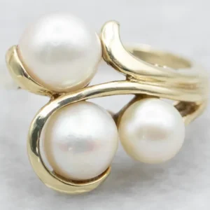 Vintage Pearl and Goud Cluster Ring