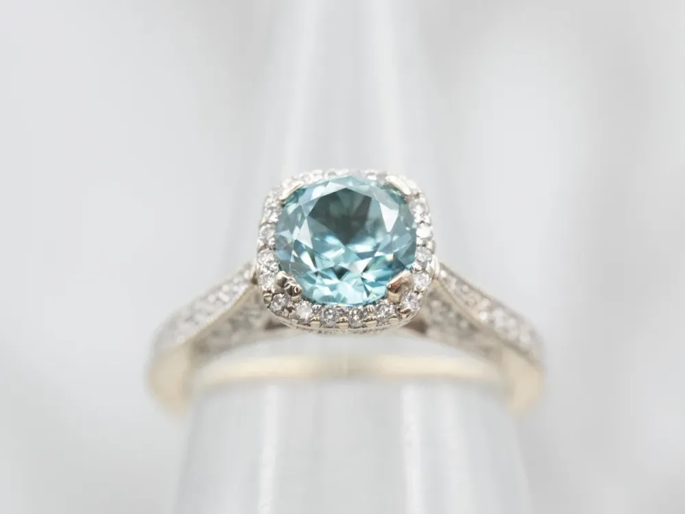 White Gold Zeeblauw Zircon Diamond Halo Ring met CE-Keurmerk