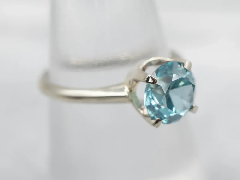 White Gouden Blue Zircon Solitaire Ring met CE-Keurmerk