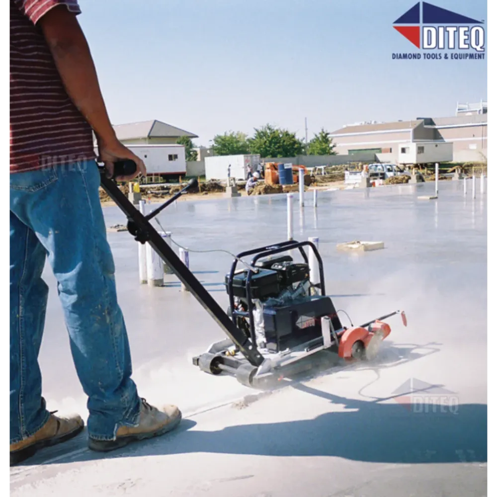 Diteq G-TEQ Gas Groen Concrete Saw 5.5 HP F50010