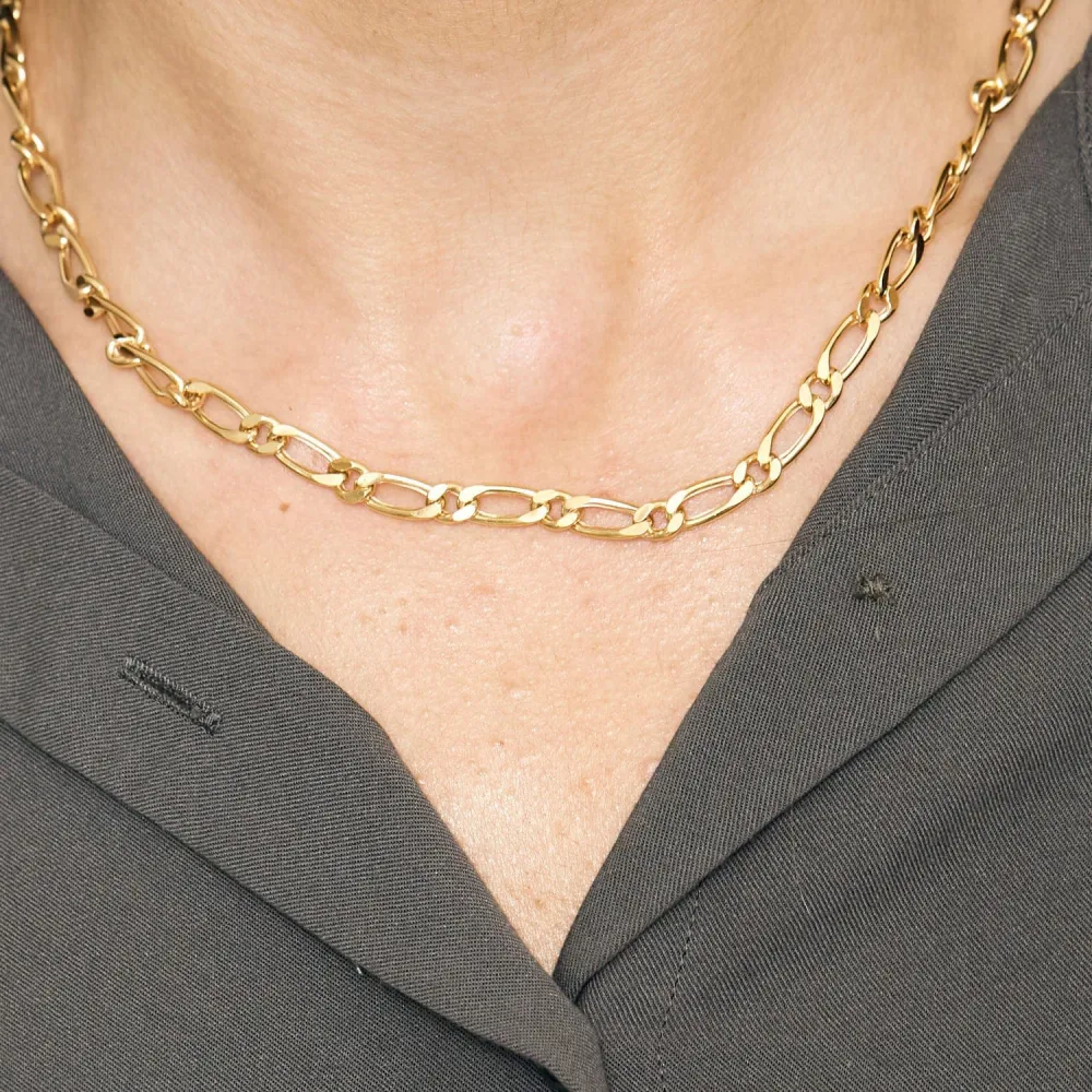 Alternating 1+1 necklace goudgeel gold met 90° hoek