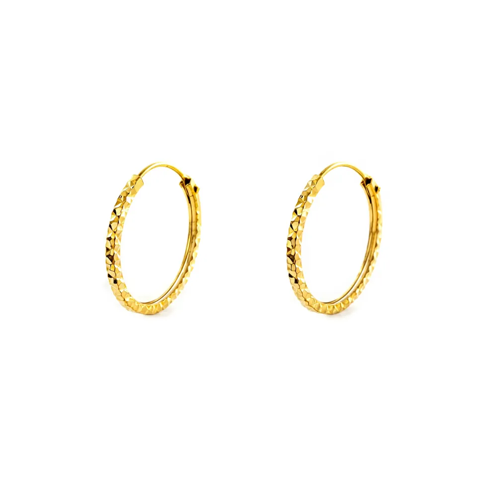 18ct Citroengeel Gold Square Carved Hoop Earrings 12 x 1.2 mm