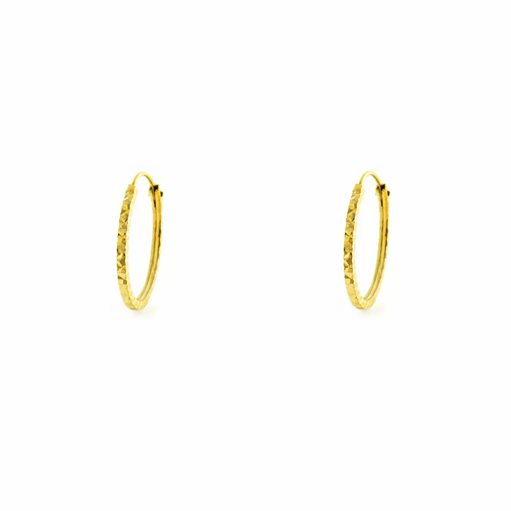18ct Citroengeel Gold Square Carved Hoop Earrings 12 x 1.2 mm