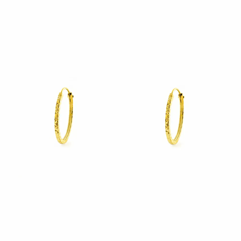 18ct Yellow Gold Square Carved Hoop Earrings 10 x 1.2 mm