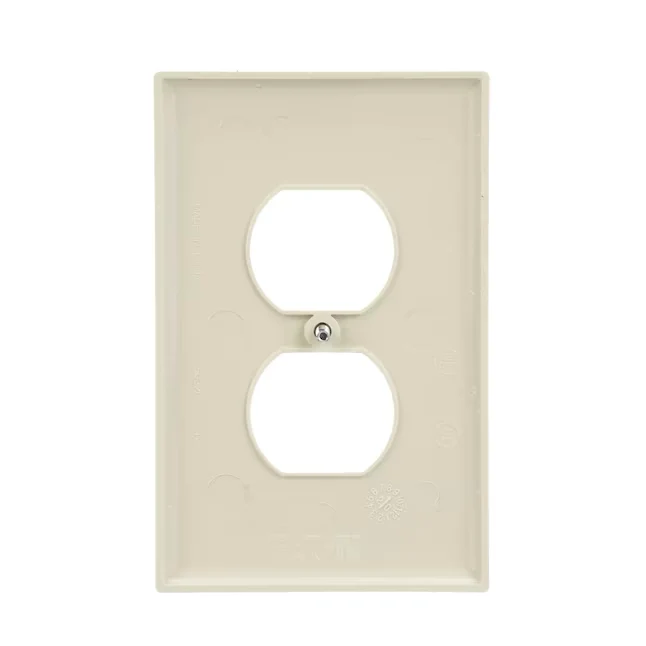Eaton 1-Gang Midsize Light Almond Onbreekbaar kunststof Indoor Duplex Wall Plate met IP67 Bescherming