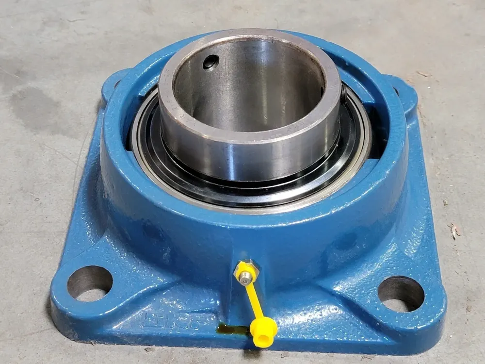 Flange Block Bearing 2-15/16" Bore, FY21516MTF