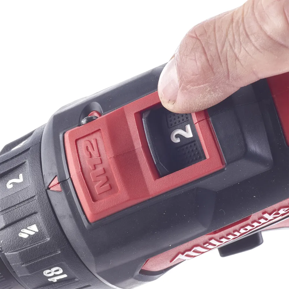 Boormachine Milwaukee M12 BDD-153C 12V 1,5Ah