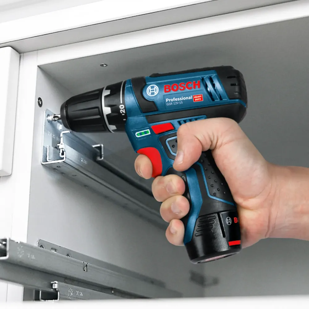 Boormachine Bosch GSR12V-15 12V 2Ah