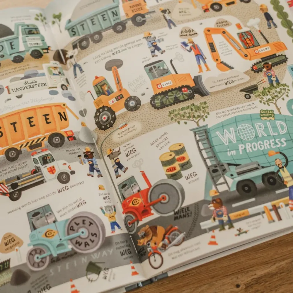 Het vrolijkste en grootste boek van alle voertuigen | Tom Schamp Lannoo