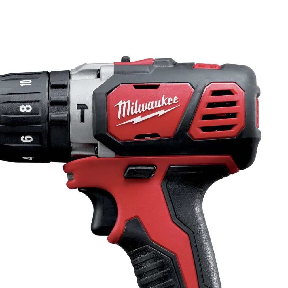 Boorhamer Milwaukee M18 BPD-202C 18V 2Ah