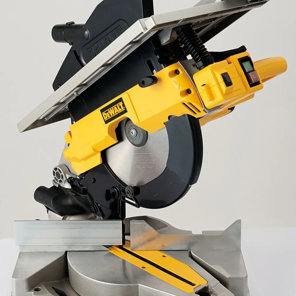 Verstekzaag Dewalt D27113-QS 1600W