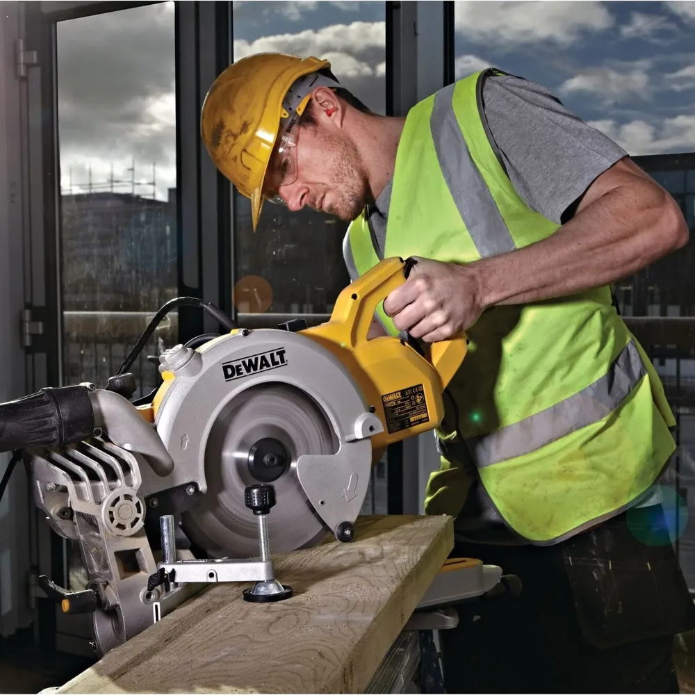 Verstekzaag Dewalt DWS778-QS 1850W