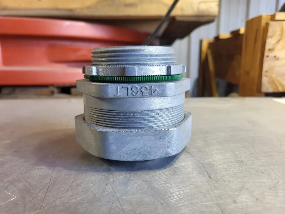 2-1/2" Liquid Tight Connector 436LT