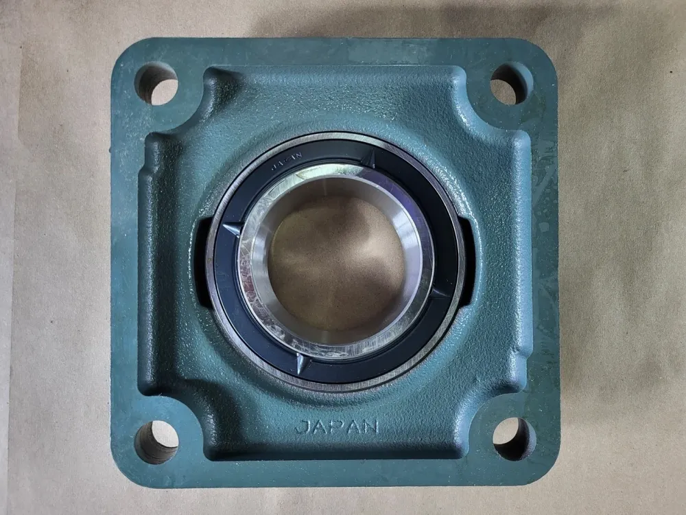 Flange Mount Ball Bearing Unit 2.55" Bore, UKF215D1