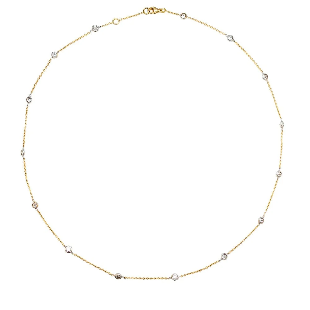 Necklace two tones verguld set 15 diamonds bezel setting.