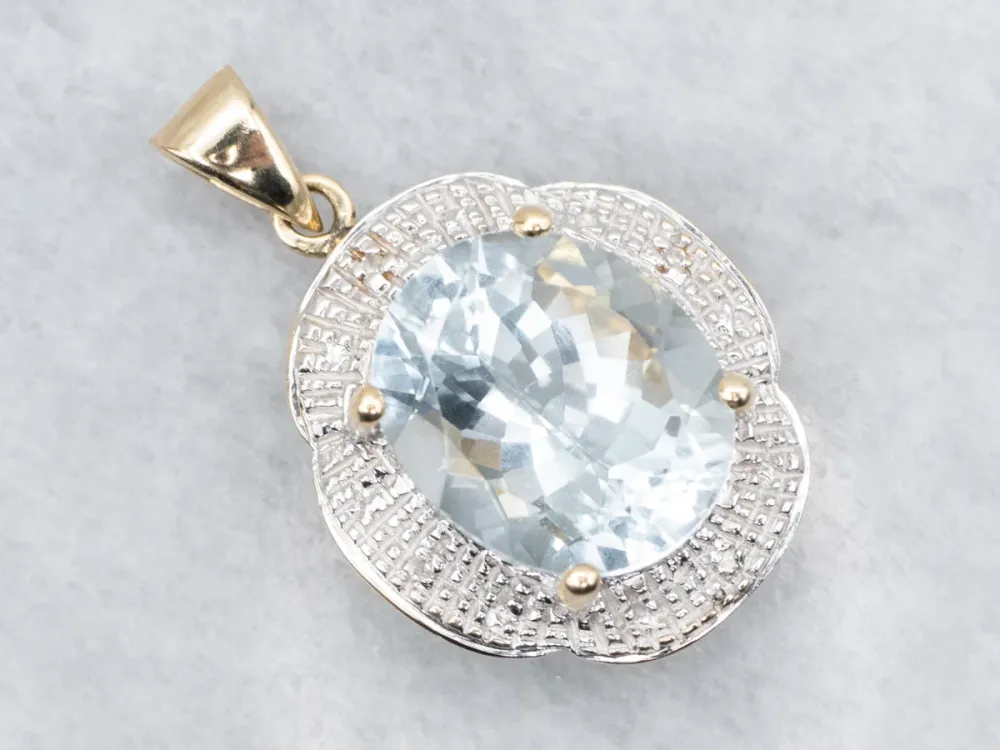 Two Tone Aquamarine and Diamond Pendant met CE-Keurmerk