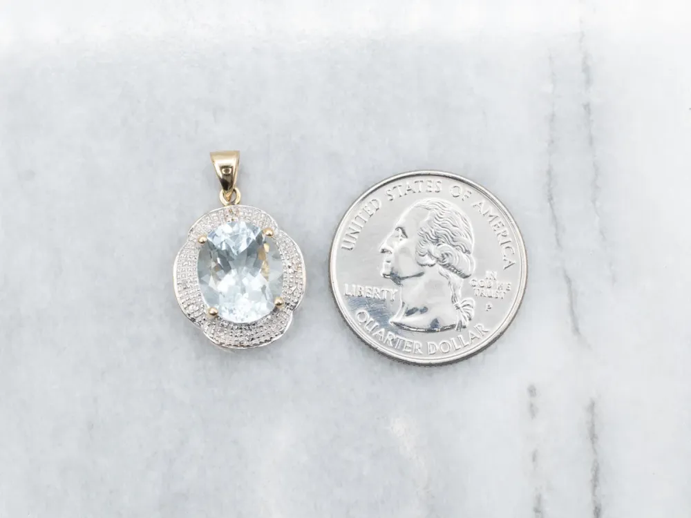 Two Tone Aquamarine and Diamond Pendant met CE-Keurmerk