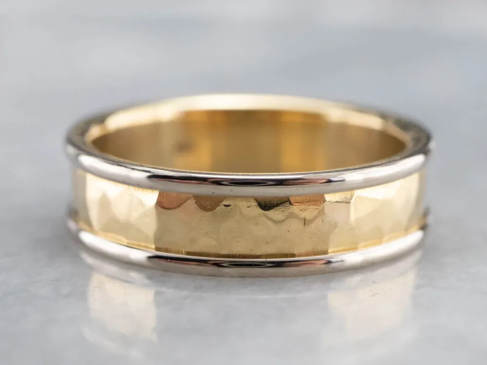 Two Toned Verguld Hammered Band Ring