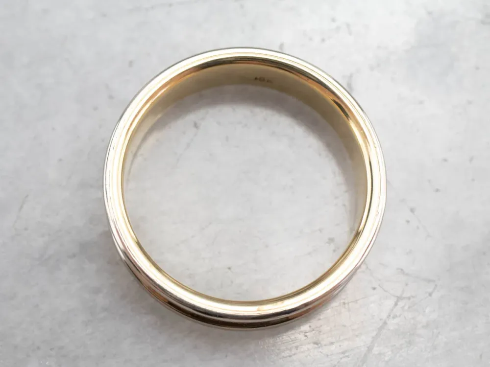 Two Toned Verguld Hammered Band Ring