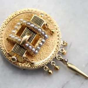 Grepen Seed Pearl Goud Medallion Brooch