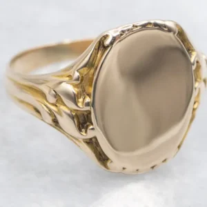 Vintage Oval Top Signet Ring Decorated Shoulders