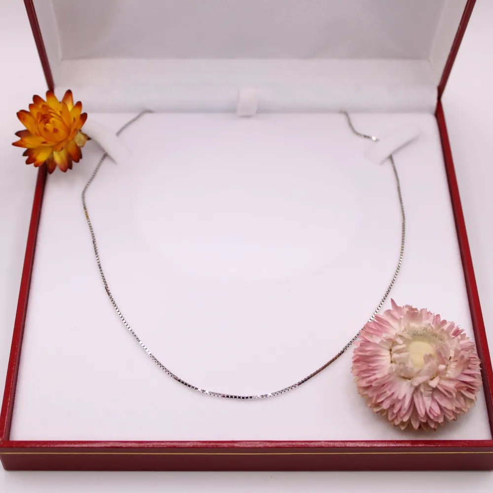 Venetian gaas white gold chain