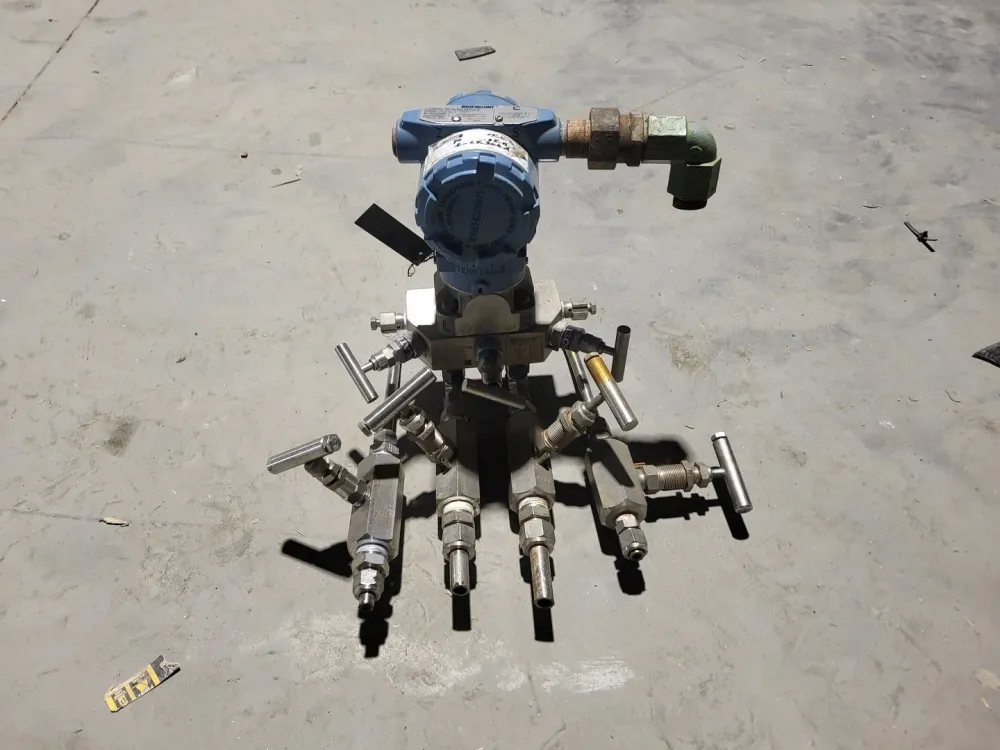 Industrieel Gecertificeerd Pressure Transmitter 3051CD2A05A1AS5C6Q4 w/ Valve Manifold