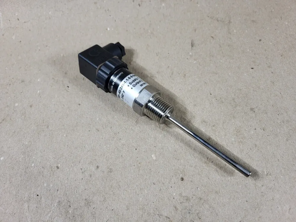Temperature Transmitter 800--40/240-1-1-8-8-040-6