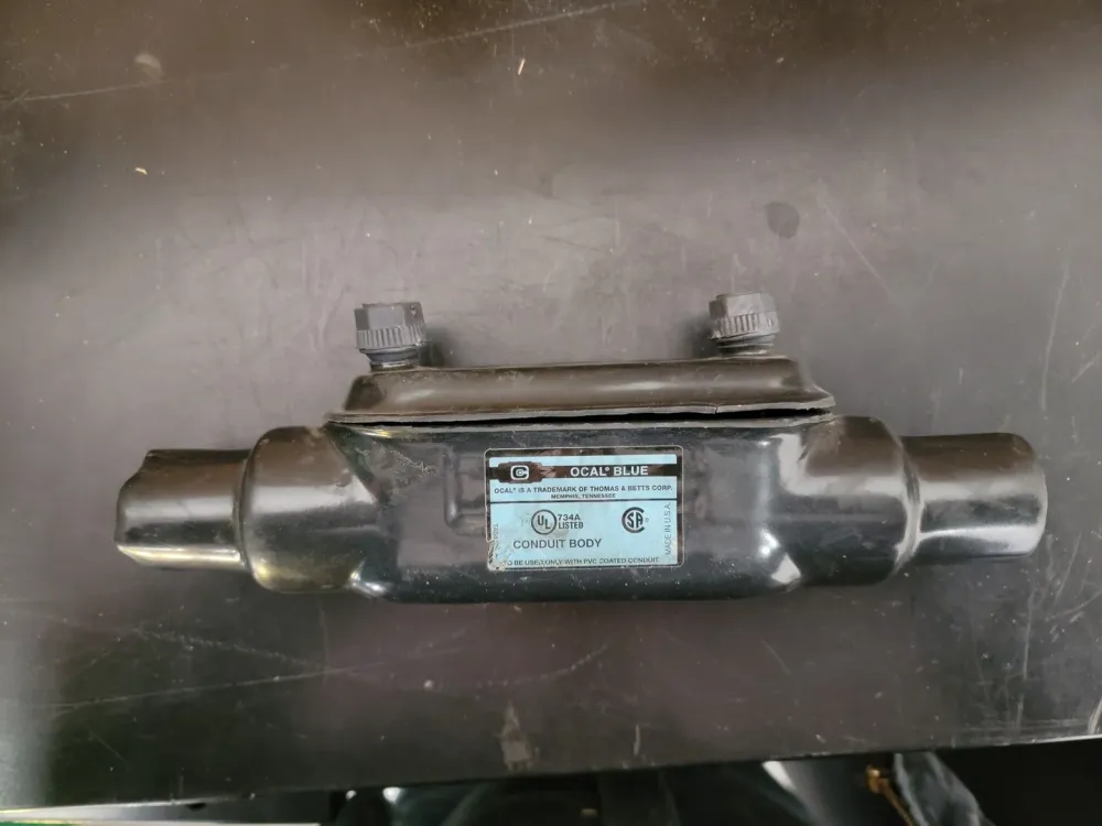 1" Blue Ocal Conduit Body