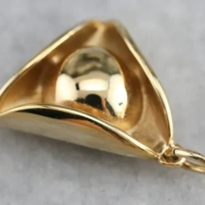 Vintage Gold Colonial Hat Pendant