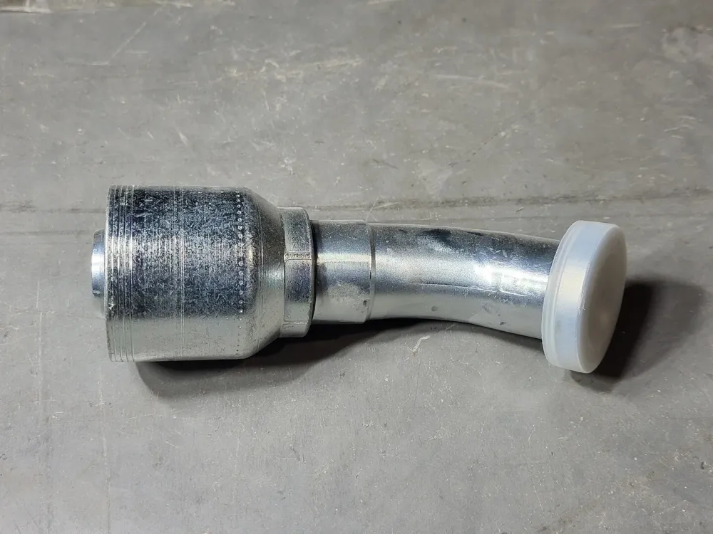 45 Deg. Flange Crimp Fitting 4-Wire, 4S 4S20FLA20 (Box 12)
