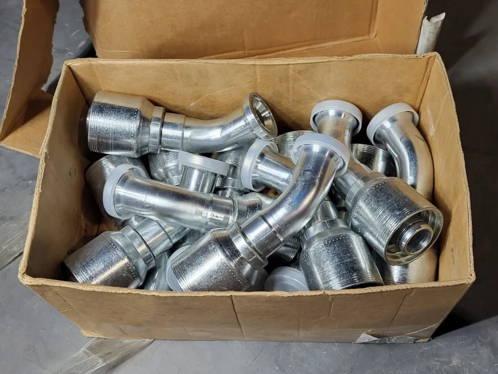 45 Deg. Flange Crimp Fitting 4-Wire, 4S 4S20FLA20 (Box 12)