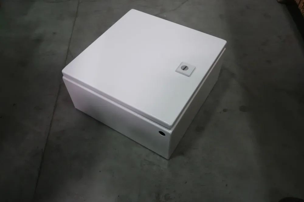 Hittebestendige 11.8" x 11.8" x 5.91" Industrial Control Panel Enclosure WM 8017528