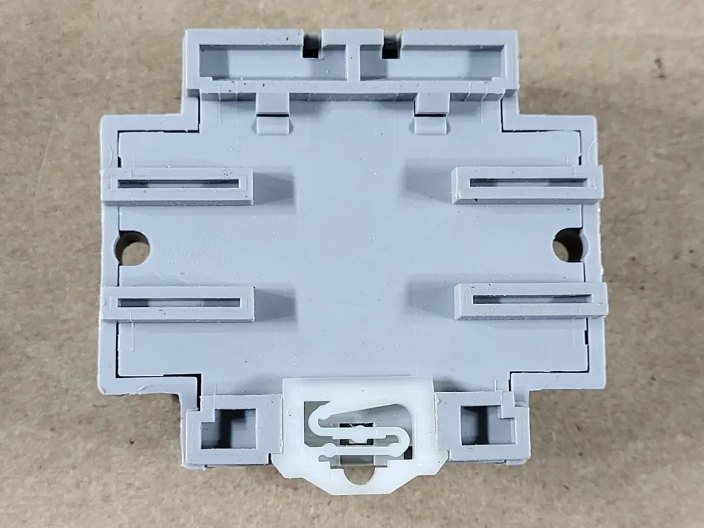 Hittebestendige 11-Pin Relay Socket 27E892