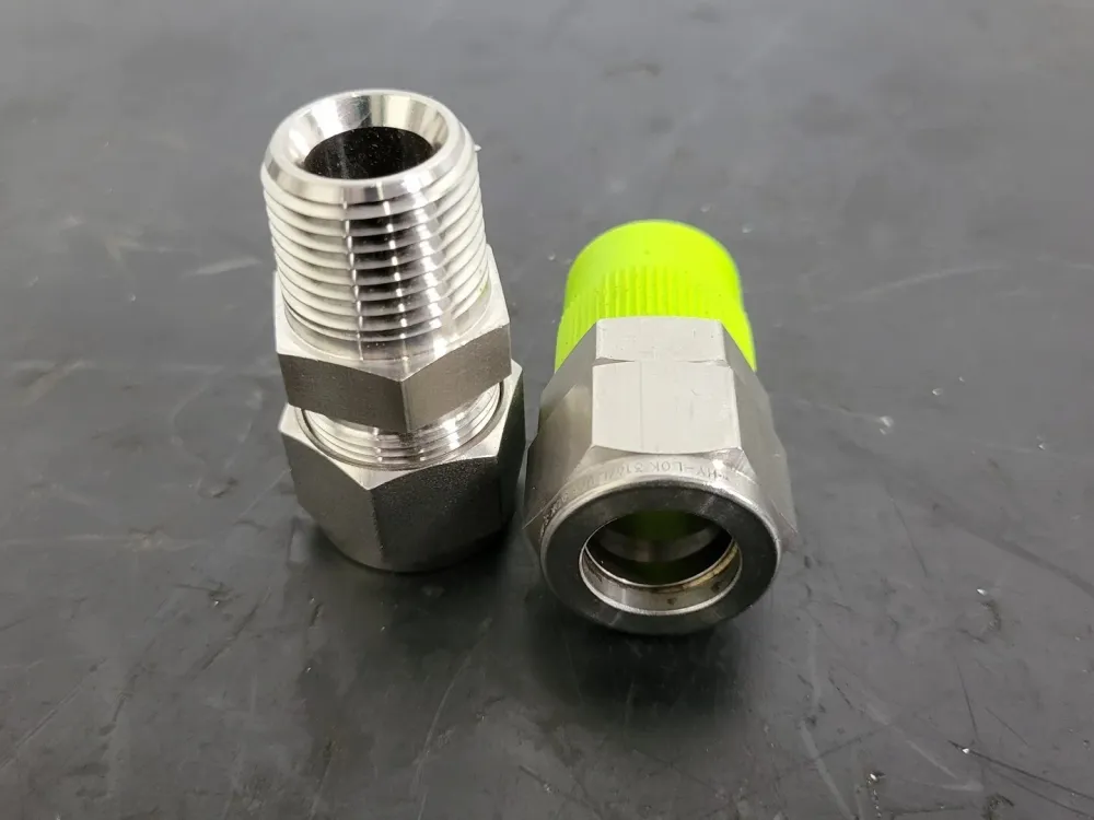 Gecertificeerd DIN/ISO 5/8in, x 1/2in, Connector, 6DK