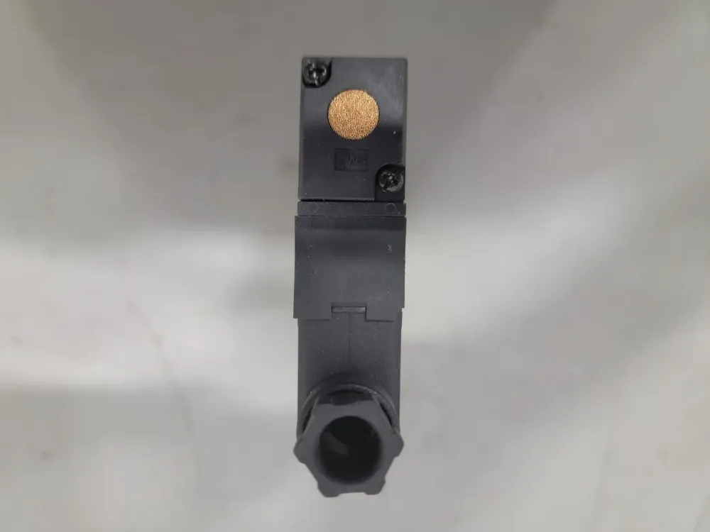 5 Port Pilot Operated Solenoid Valve NVFS3120-6DZ-02T, 12VDC