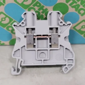 UT 4 Feed Through Terminal Block 3044102 (Box 50)