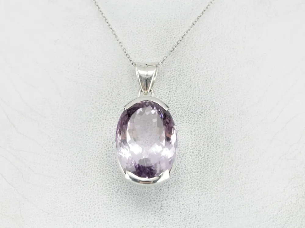 Glamorous Amethyst Pendant Sterling Platinagrijs