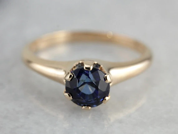 Industrieel Zwaar Belast Benchmark Quality Ceylon Sapphire Versatile Antique Gouden Engagement Solitaire Ring