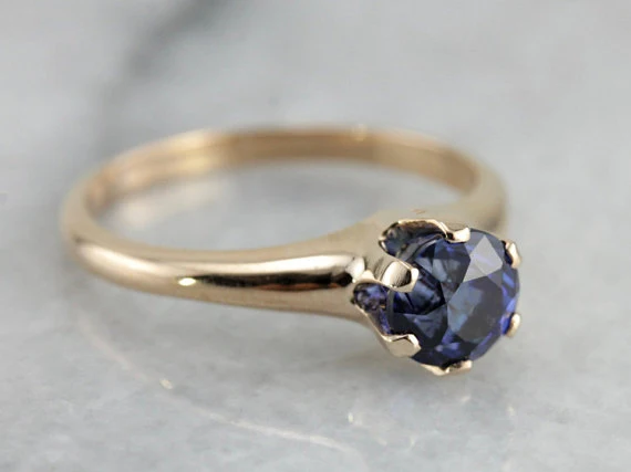 Industrieel Zwaar Belast Benchmark Quality Ceylon Sapphire Versatile Antique Gouden Engagement Solitaire Ring
