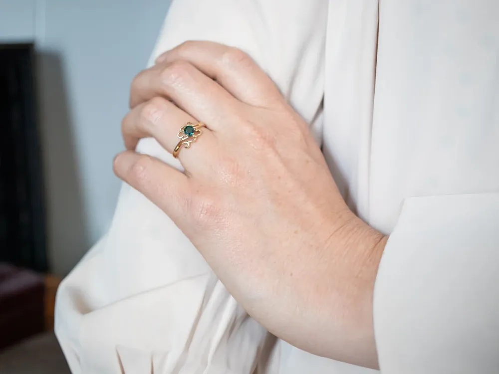 Industrieel Zwaar Belast Stunning Yellow Gouden Indicolite Tourmaline Solitaire Bypass Ring