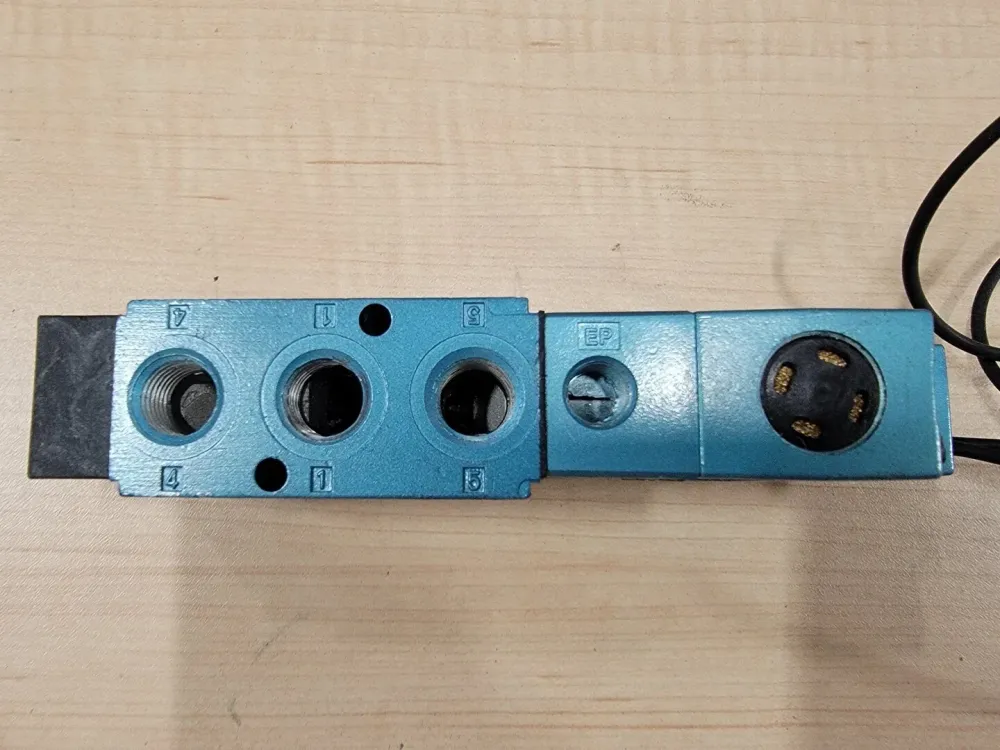 Solenoid Valve 812C-PM-611CC-112
