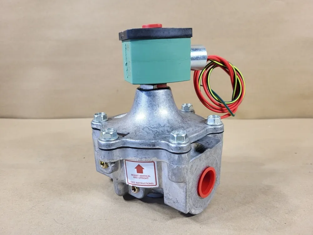 Solenoid Valve 8214G36, 3/4" NPT, 20.1 watt