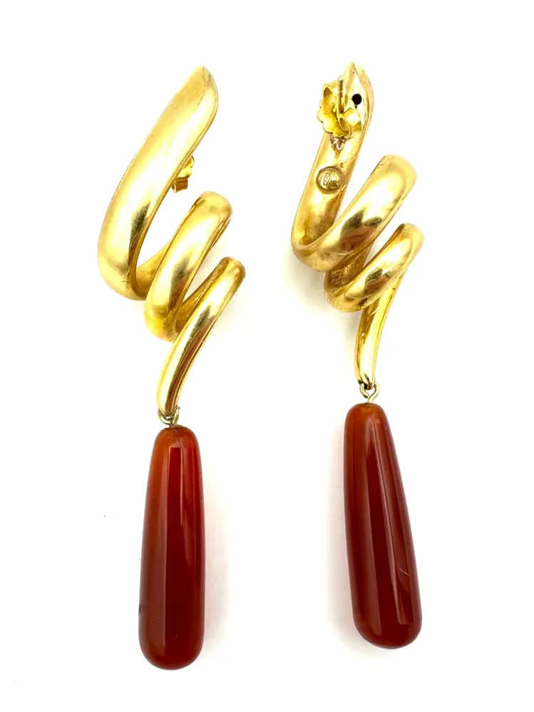 18K Yellow Gouden and Carnelian Earrings