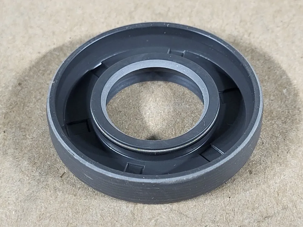20 mm x 40 mm x 7 mm Radial Shaft Seal HMSA10 RG