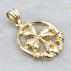 Veerdraad voor Industrie Irish Clover and Claddagh Gouden Pendant