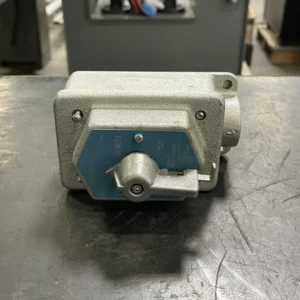 Heavy-Duty Selector Switch Control Station MC21273