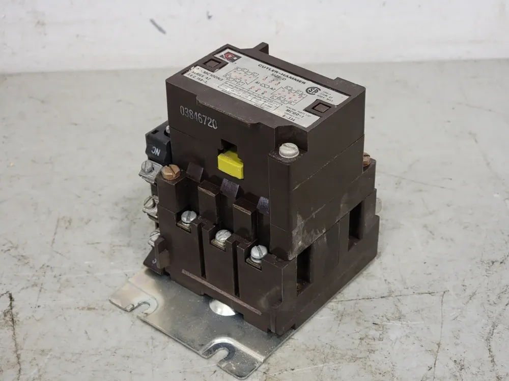 50 Amp, NEMA D, 110/120 VAC Coil Contactor MC10DN3